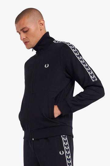 Geaca Barbati Fred Perry Panelled Taped Track Bleumarin | RO 1223GSOL